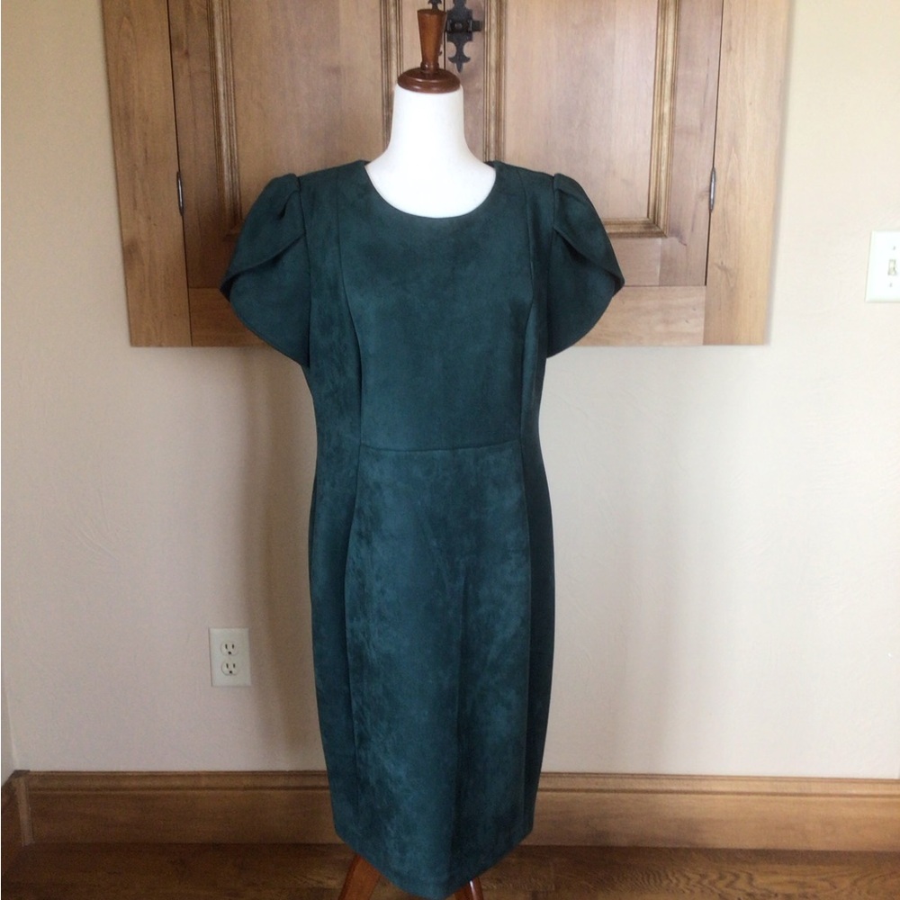 Calvin Klein Green Sheath Dress with Puff Sleeves
